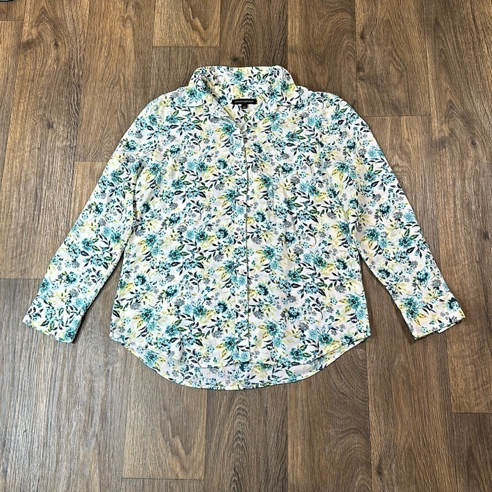 Banana Republic Floral L Blouse